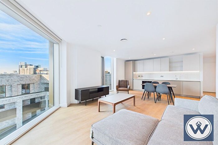 2 Bedroom Flat To Rent In Park View, M4