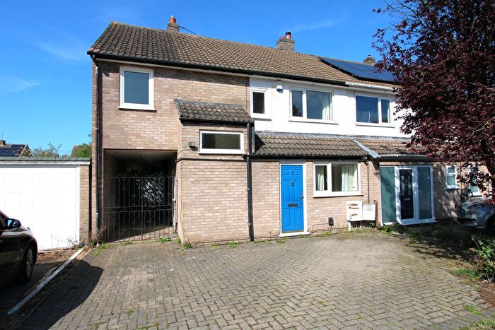 4 Bedroom Semi-Detached House To Rent In Loweswater Drive, Loughborough, Leicestershire, LE11