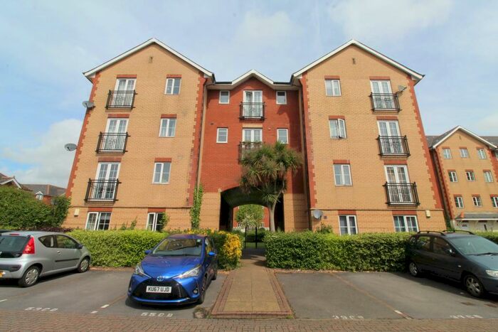 2 Bedroom Flat To Rent In Campbell Drive, Cardiff Bay, Cardiff, CF11