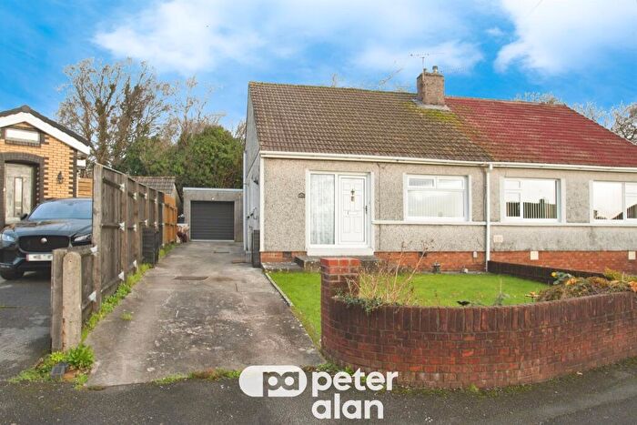 2 Bedroom Semi-Detached Bungalow For Sale In Penylan, Bridgend, CF31