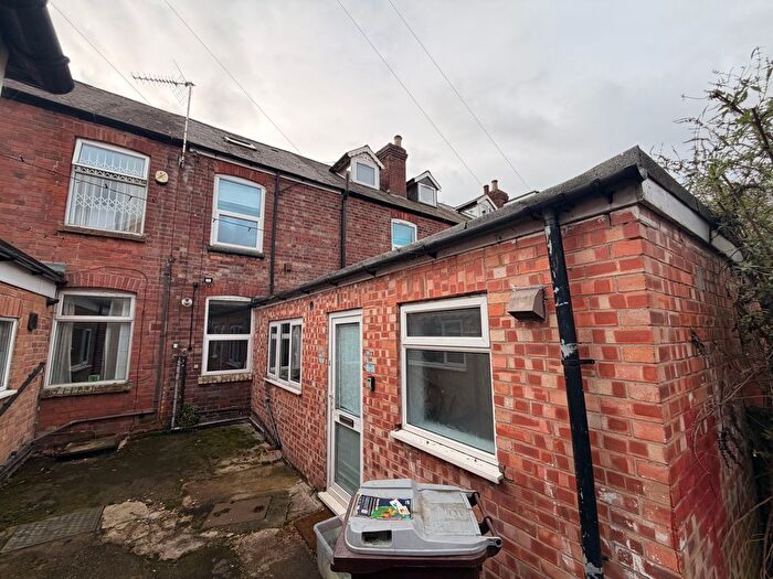 4 Bedroom Terraced House For Sale In Hart Street, Lenton, Nottingham, Nottinghamshire, NG7