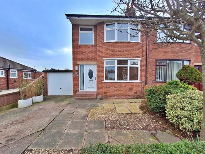 3 Bedroom Semi Detached House For Sale In Tarnway Avenue, Thornton-Cleveleys, FY5