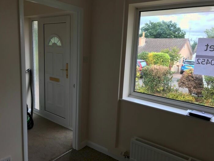 2 Bedroom Bungalow To Rent In Cleave Close, Tedburn St Mary, Exeter, EX6