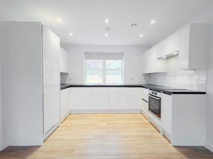 1 Bedroom Flat To Rent In Tapster Street, High Barnet, Barnet, EN5