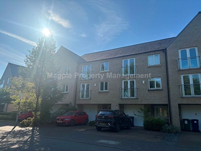 4 Bedroom Town House To Rent In Skipper Way, Little Paxton, St Neots, PE19