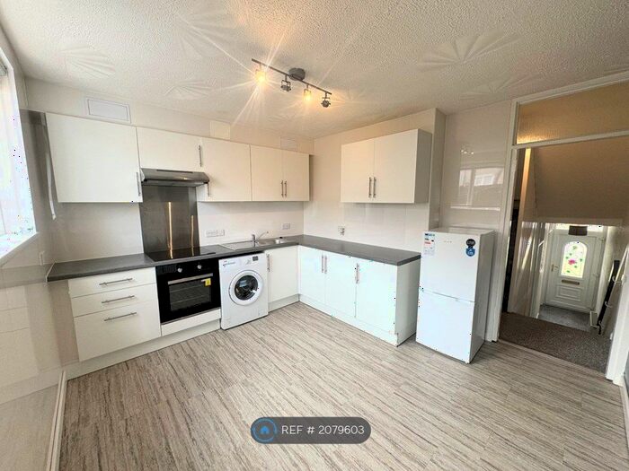 2 Bedroom Terraced House To Rent In Drygrange Road, Glasgow, G33