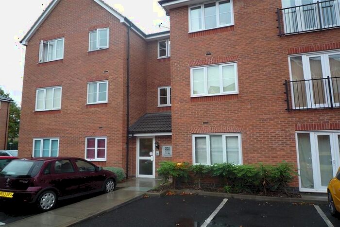 2 Bedroom Flat To Rent In Hassocks Close, Beeston, NG9