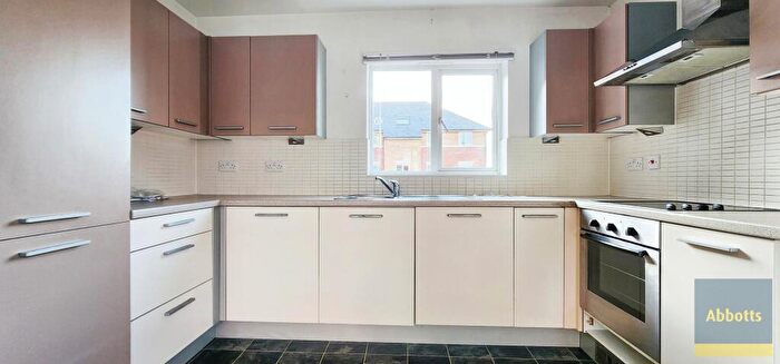 2 Bedroom Apartment To Rent In Ratcliffe Court, Colchester, CO4