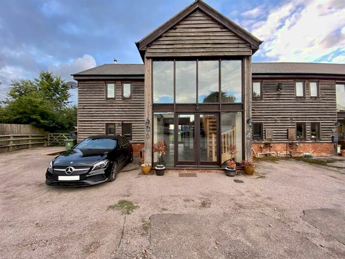 4 Bedroom Barn Conversion To Rent In Buttermilk Lane, Tibberton, GL19
