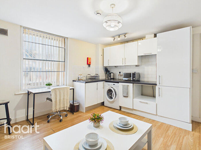 1 Bedroom Flat For Sale In St Stephens Street, Bristol, BS1