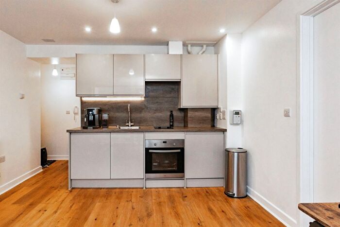 1 Bedroom Flat For Sale In Elwick Road, Ashford, TN23