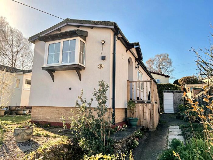 2 Bedroom Park Home For Sale In Kingfisher Avenue, Exonia Park, Exeter, EX2