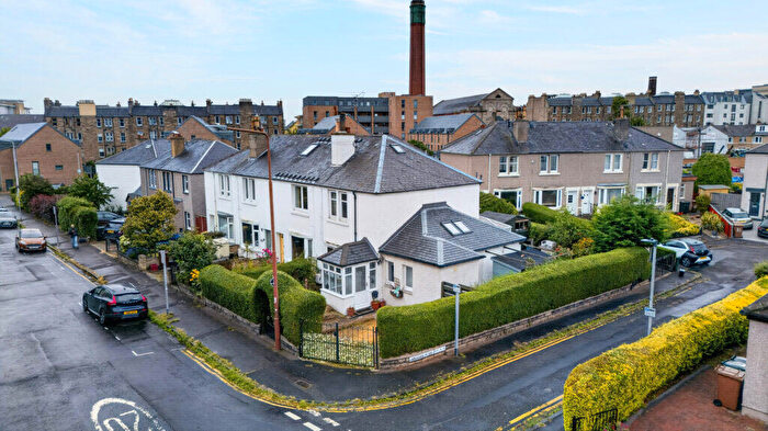 2 Bedroom End Of Terrace House For Sale In Bellevue Road, Edinburgh, EH7
