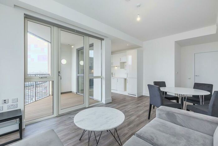 1 Bedroom Apartment To Rent In Argo Apartments, Canning Town London, E16