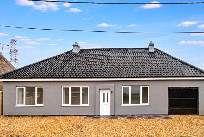 3 Bedroom Bungalow For Sale In Willow Drive, Setchey, King's Lynn, Norfolk, PE33