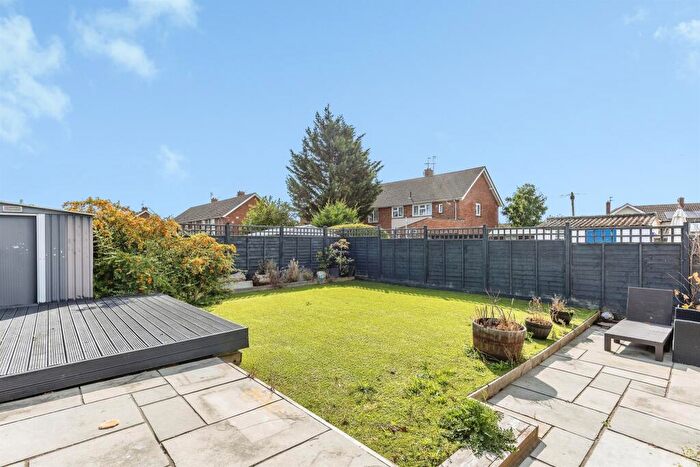 3 Bedroom House To Rent In Little Dowles, BS30