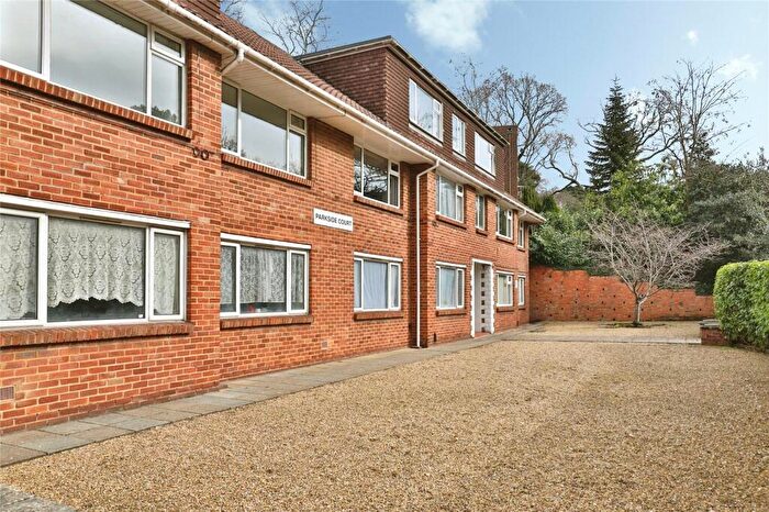 2 Bedroom Flat For Sale In Bournemouth Road, Ashley Cross, Poole, Dorset, BH14