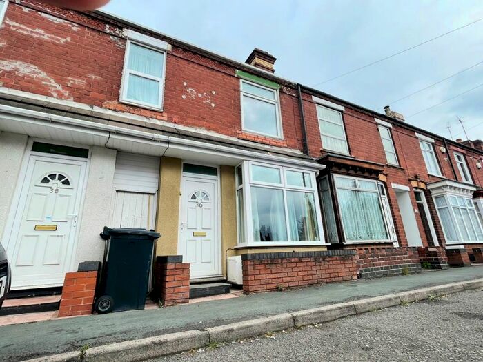 3 Bedroom Terraced House To Rent In Trinity Street, Brierley Hill, DY5