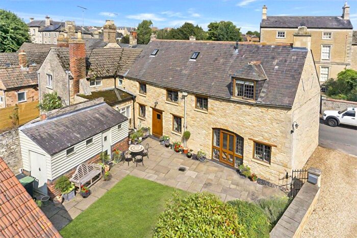 3 Bedroom Character Property For Sale In West Street, King's Cliffe, PE8