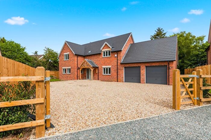 4 Bedroom Detached House For Sale In High Street, Waltham On The Wolds, Melton Mowbray, LE14