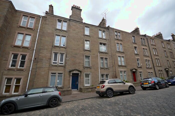 1 Bedroom Flat To Rent In Forest Park Road, West End, Dundee, DD1