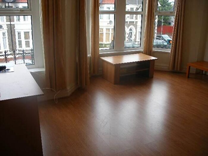 2 Bedroom Flat To Rent In Whitchurch Road, Heath, Cardiff, CF14