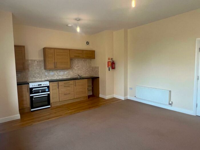 2 Bedroom Apartment To Rent In Apartment, Russell Road, Rhyl, LL18