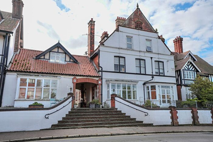 2 Bedroom Maisonette To Rent In Cromer Road, Highwayman Court Cromer Road, NR26