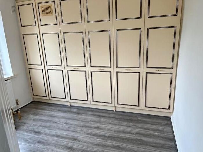 4 Bedroom Property To Rent In Medlock Street, Droylsden, Manchester, M43