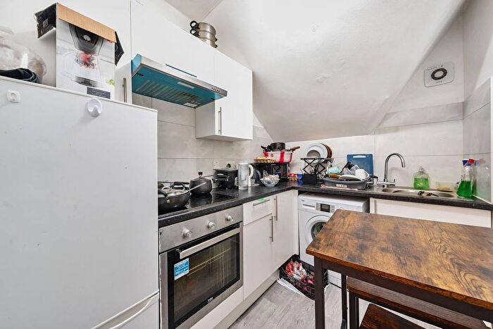 1 Bedroom Flat For Sale In Selhurst Road, Selhurst, London, SE25
