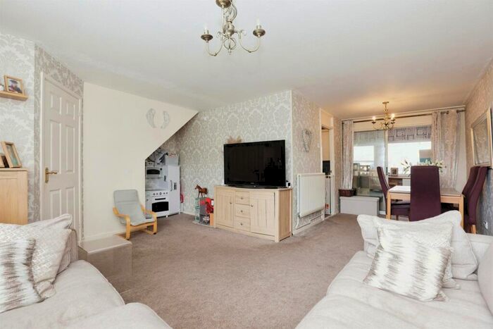 3 Bedroom Terraced House For Sale In Skipwith Close, Brinklow, Rugby, CV23