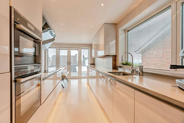 3 Bedroom Semi-Detached House For Sale In Chorlton Close, Burnley, Lancashire, BB10