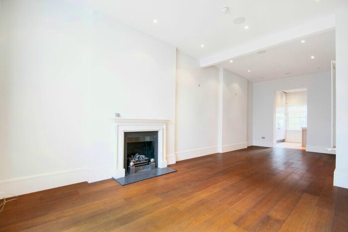 5 Bedroom Terraced House To Rent In Gloucester Street, London, SW1V