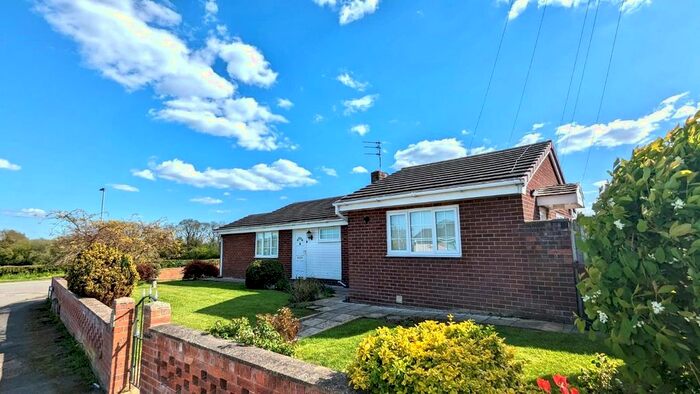 3 Bedroom Bungalow For Sale In Sandy Lane, Higher Kinnerton, Chester, Flintshire, CH4