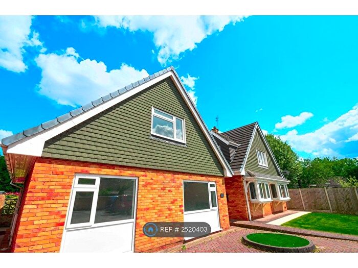 4 Bedroom Detached House To Rent In Shardlow Gardens, Doncaster, DN4