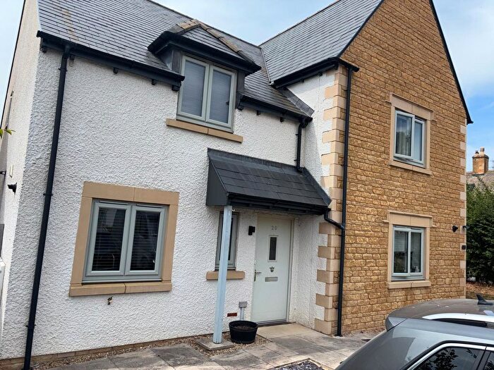 2 Bedroom Semi-Detached House For Sale In Sandlin Close, Toddington, GL54