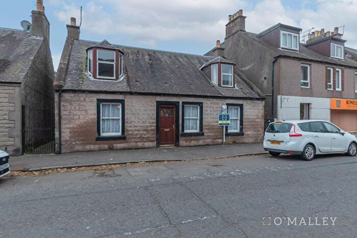 3 Bedroom Cottage For Sale In High Street, Tillicoultry, FK13
