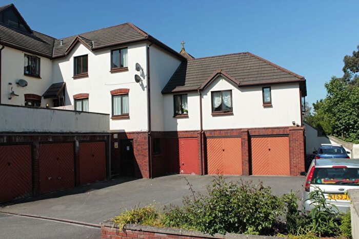 1 Bedroom Flat To Rent In Cadewell Lane, Torquay, TQ2