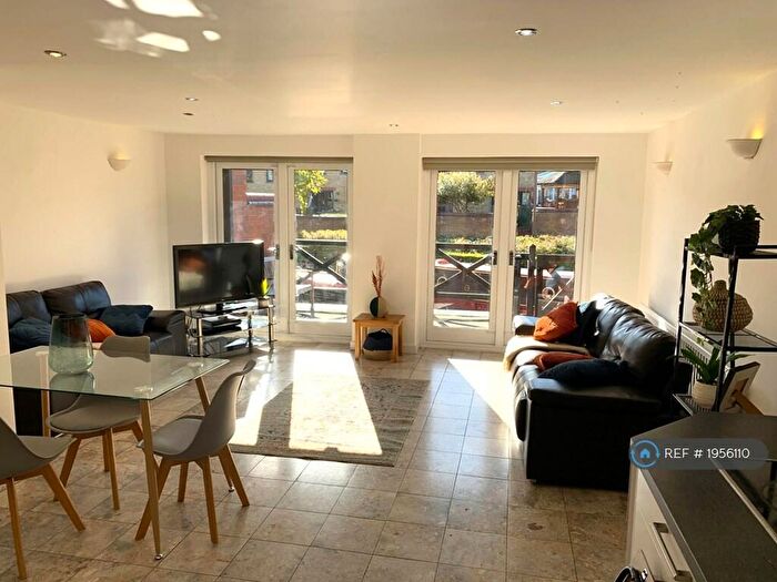 4 Bedroom Terraced House To Rent In Skeats Wharf, Pennyland, Milton Keynes, MK15