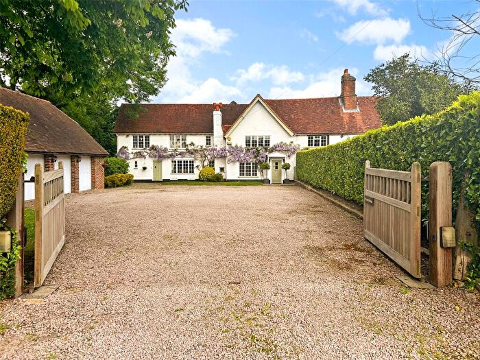 5 Bedroom Detached House For Sale In Elm Road, Penn, Buckinghamshire, HP10