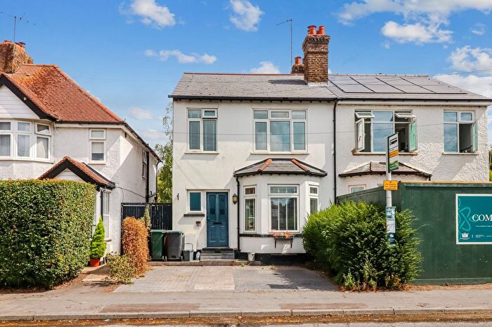 4 Bedroom Semi-Detached House For Sale In Station Road, Kings Langley, WD4