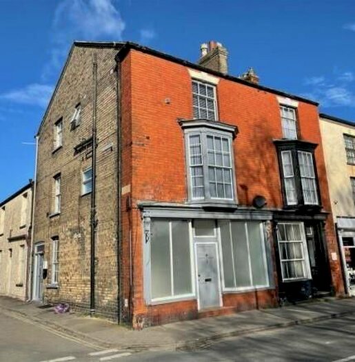 1 Bedroom Flat To Rent In West Street, Alford, LN13