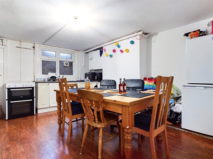 6 Bedroom House To Rent In College Place, Brighton, BN2