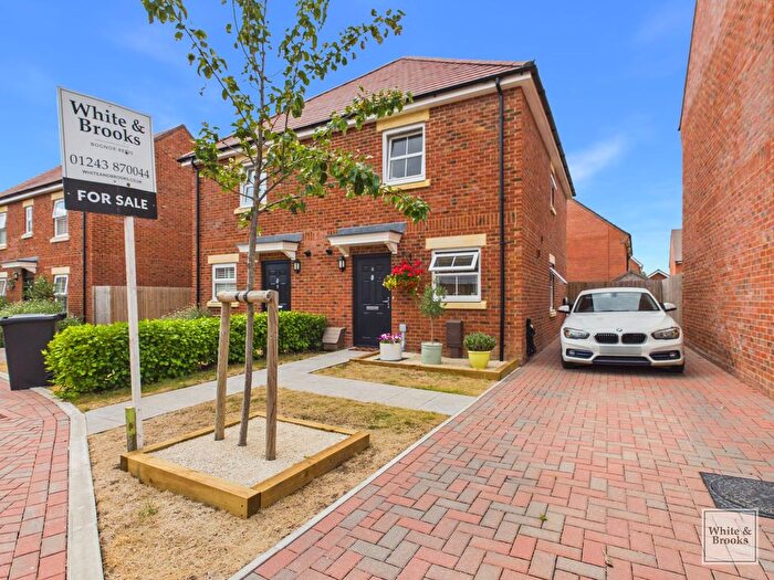 2 Bedroom Semi Detached House For Sale In The Steddles, Yapton, BN18