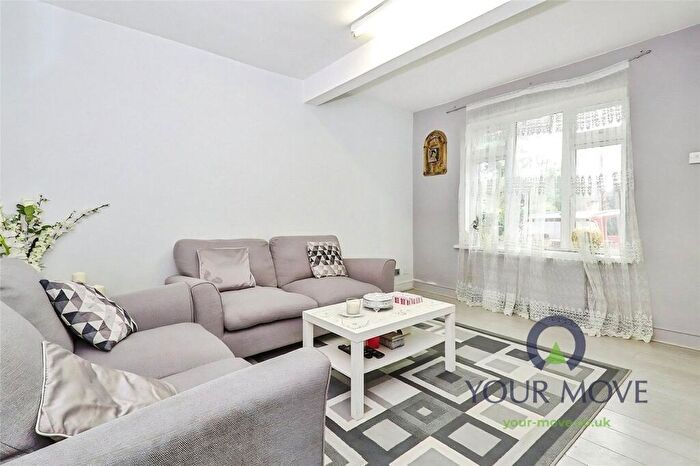 2 Bedroom Terraced House To Rent In Bournbrook Road, London, SE3