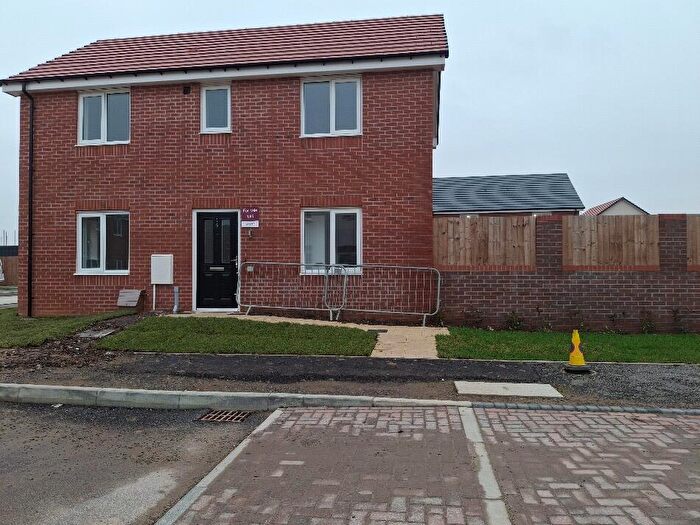 3 Bedroom Detached House For Sale In Trawler Drive, Scartho Top, DN33