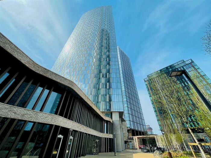 2 Bedroom Apartment To Rent In The Blade, Manchester, M15