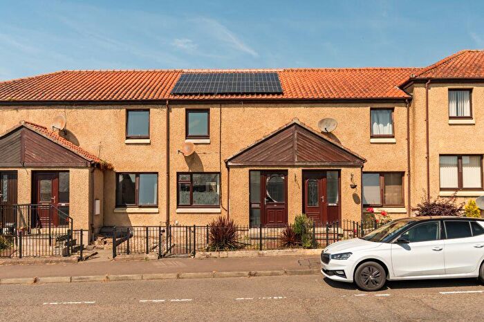 2 Bedroom Terraced House For Sale In Carnethie Street, Rosewell, EH24
