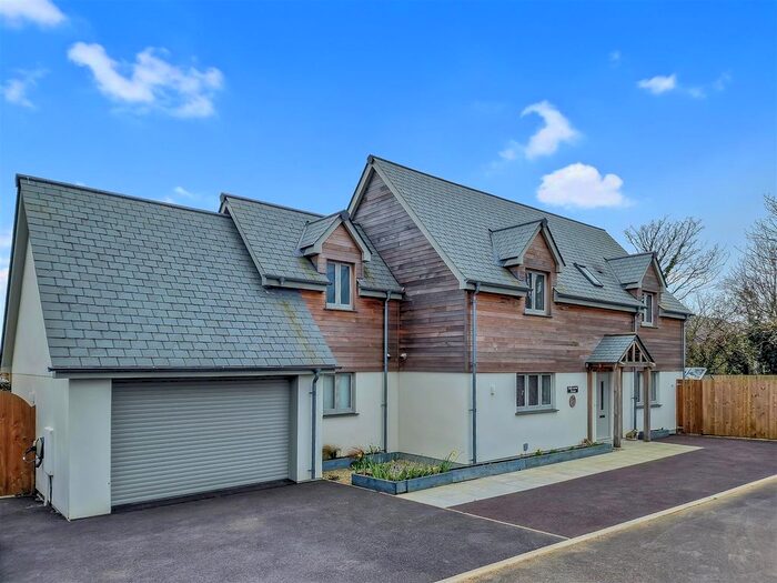 4 Bedroom Detached House For Sale In Frances View, Engelly Road, Goonhavern, TR4