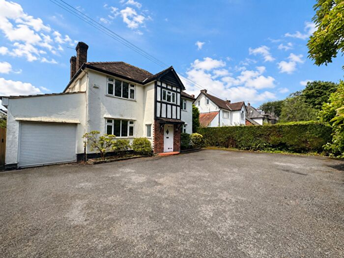 4 Bedroom Detached House For Sale In Brimstage Road, Heswall, CH60